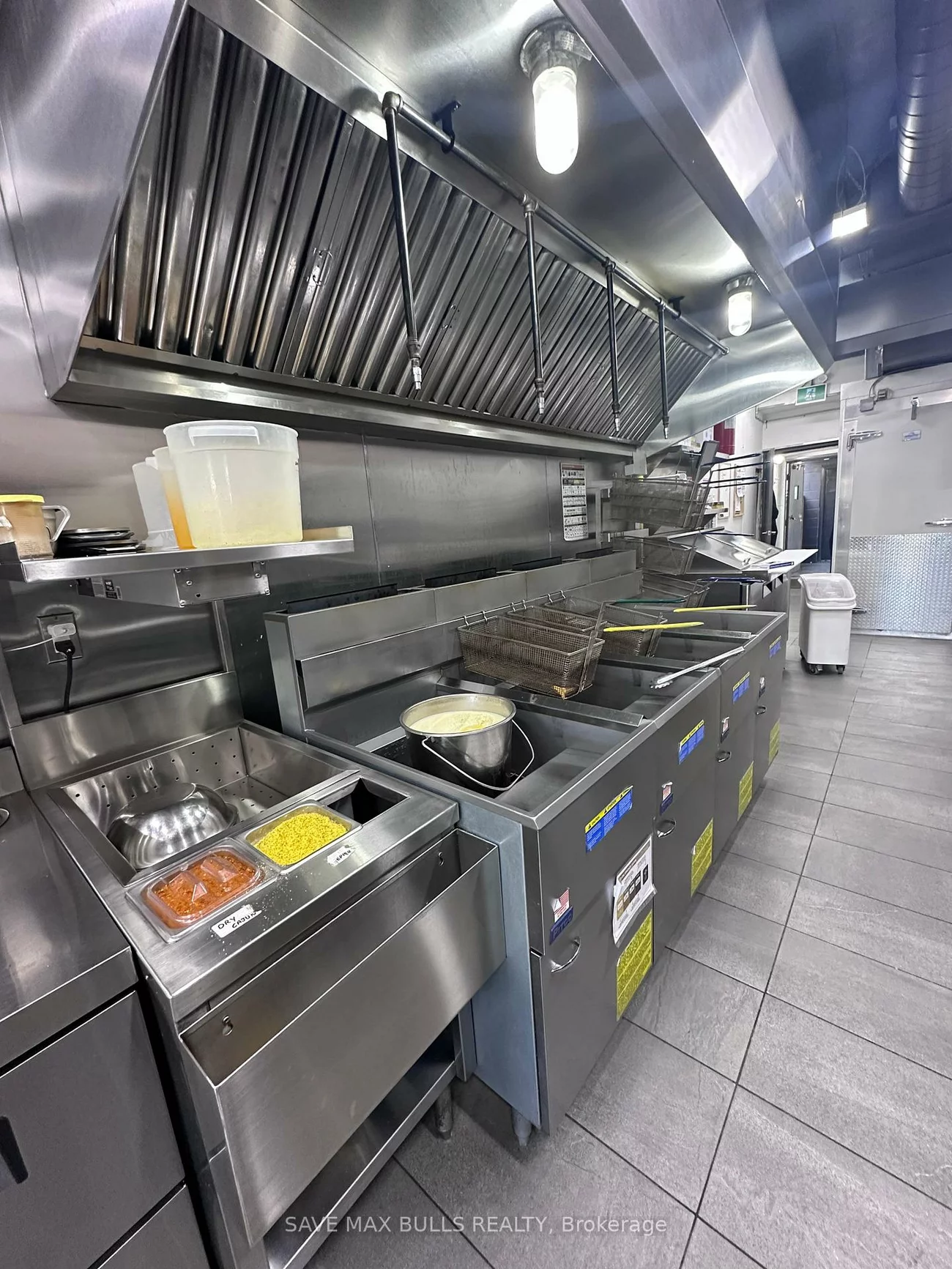 1733, Bloor, High Park-Swansea, Toronto