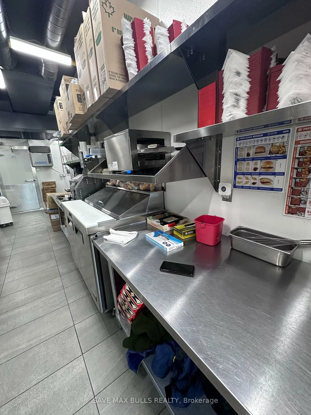 1733, Bloor, High Park-Swansea, Toronto