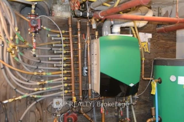 2480, Dundas, High Park North, Toronto