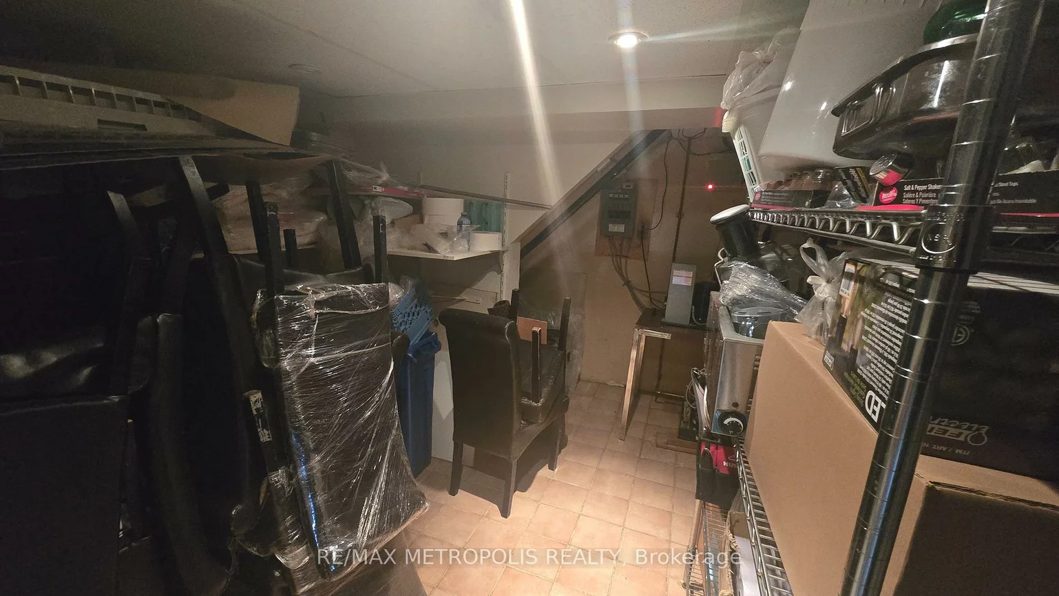 2372, Bloor, Runnymede-Bloor West Village, Toronto