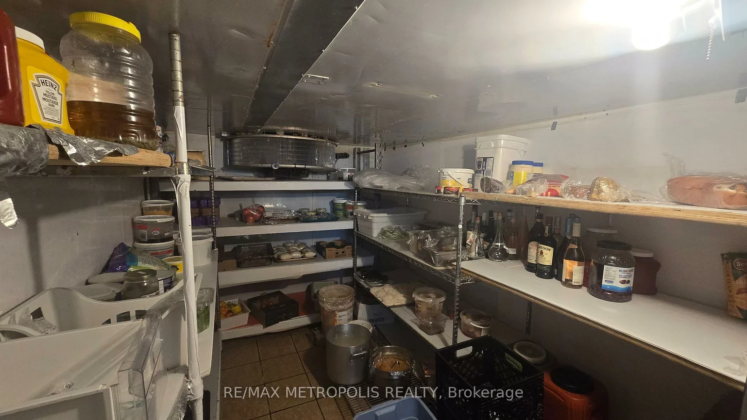 2372, Bloor, Runnymede-Bloor West Village, Toronto