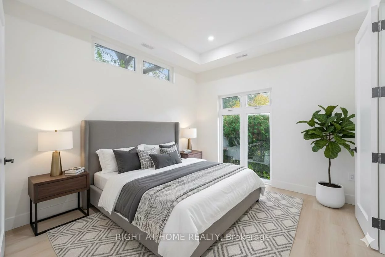 25, Templar, Kingsview Village-The Westway, Toronto