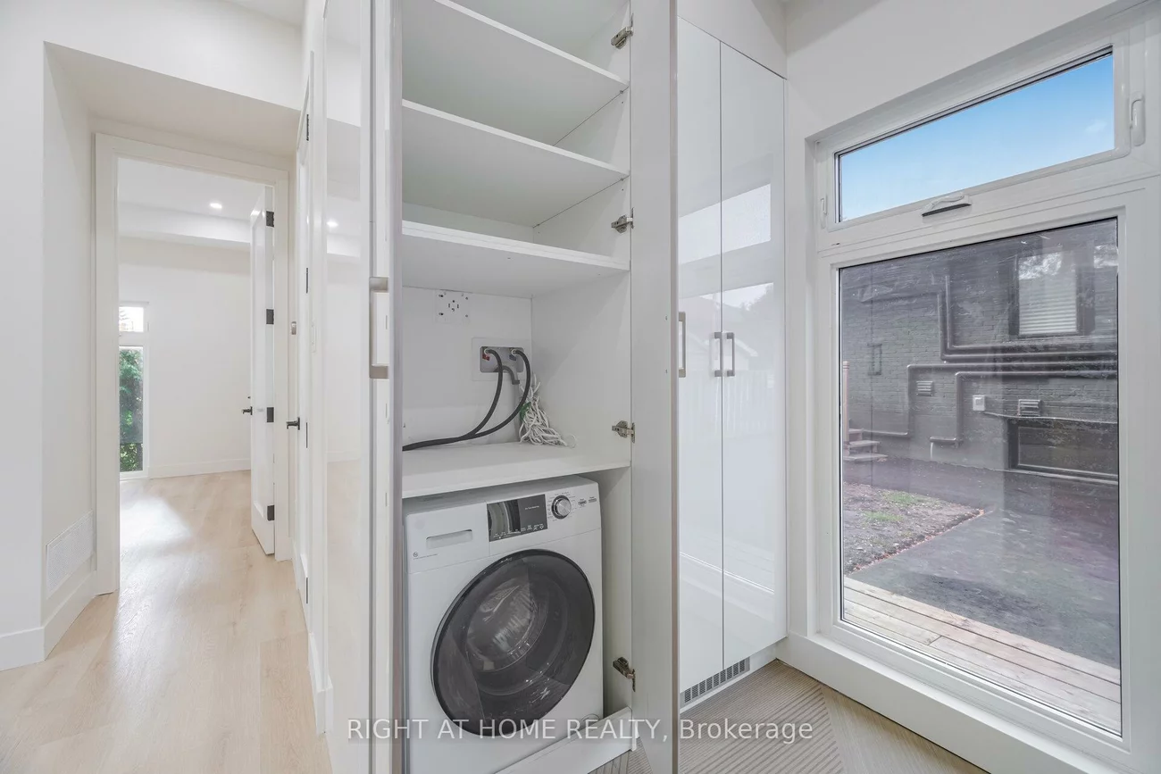 25, Templar, Kingsview Village-The Westway, Toronto