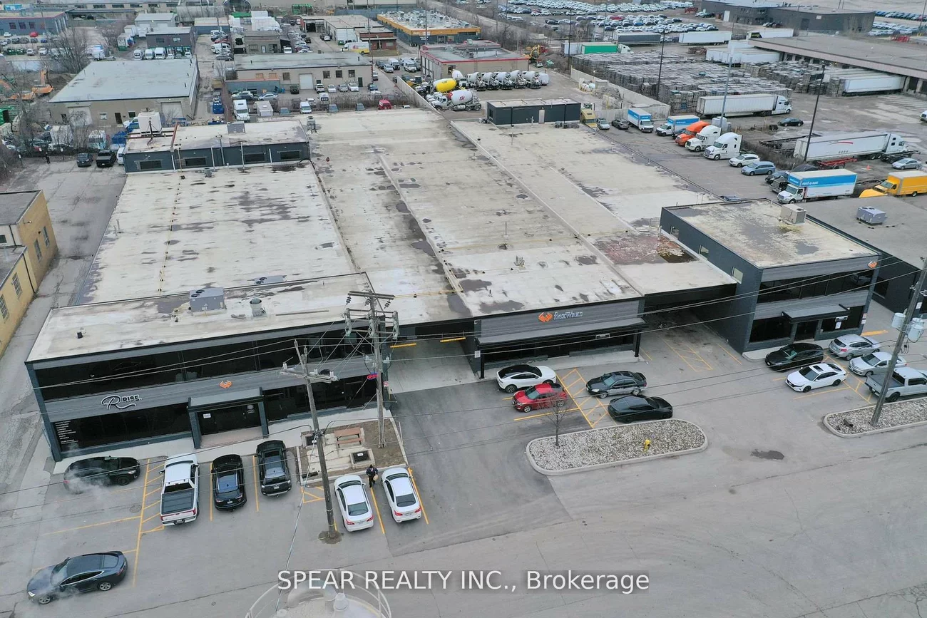 16 - 20, Newbridge, Islington-City Centre West, Toronto