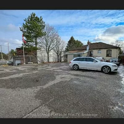 Commercial for sale, 2, Elmhurst, Elms-Old Rexdale, Toronto