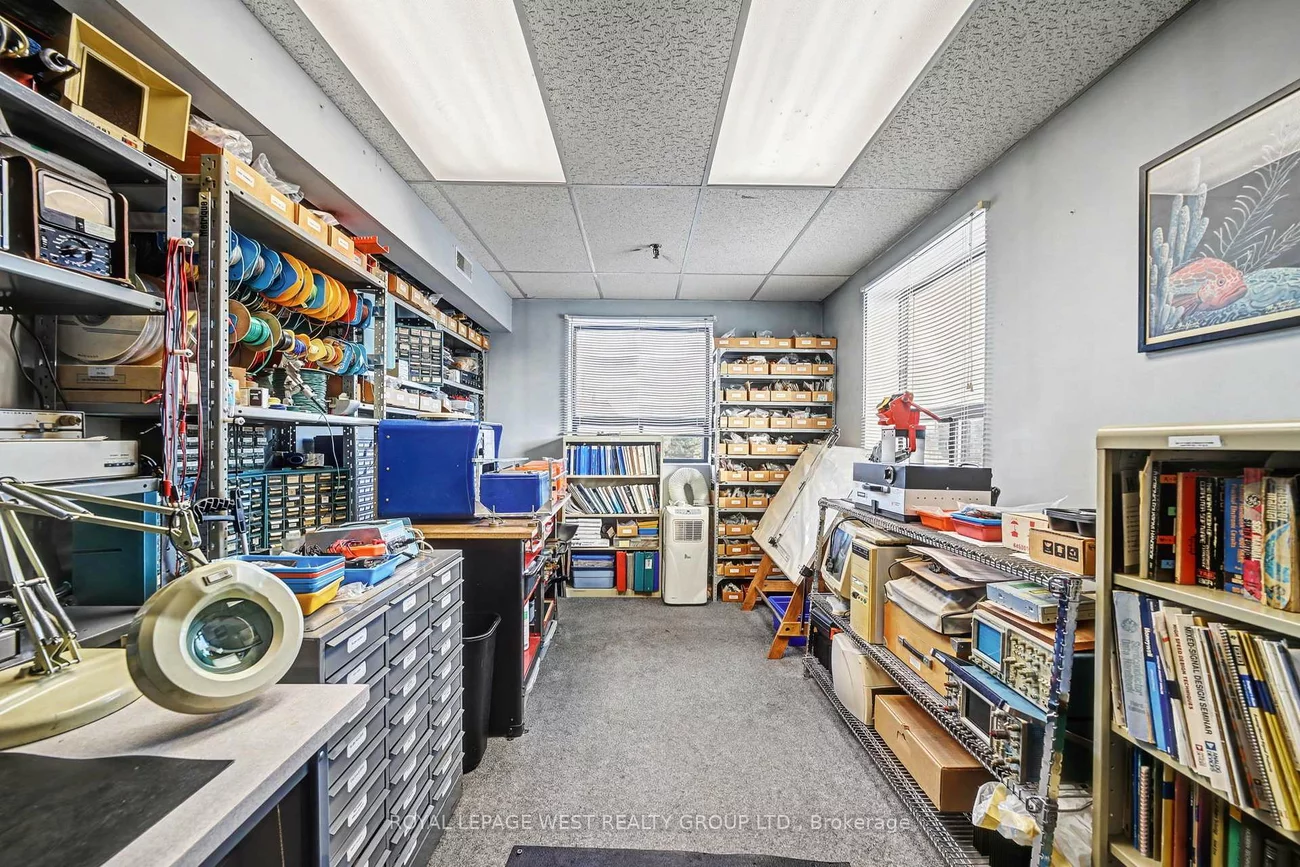 2, Steinway, West Humber-Clairville, Toronto