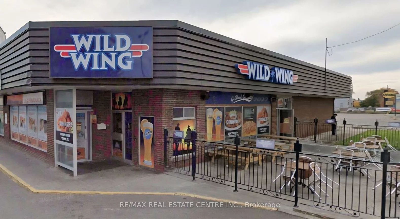 1617, Wilson, Downsview-Roding-CFB, Toronto