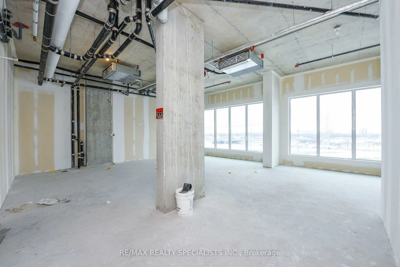 600, Dixon, Willowridge-Martingrove-Richview, Toronto