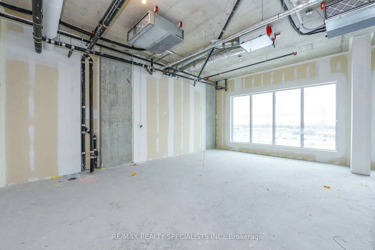 600, Dixon, Willowridge-Martingrove-Richview, Toronto