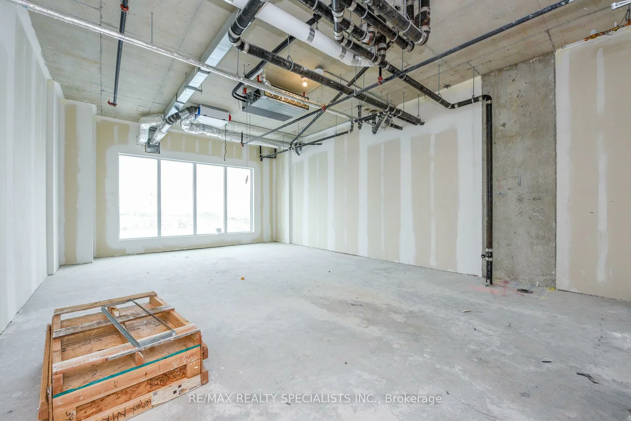 600, Dixon, Willowridge-Martingrove-Richview, Toronto