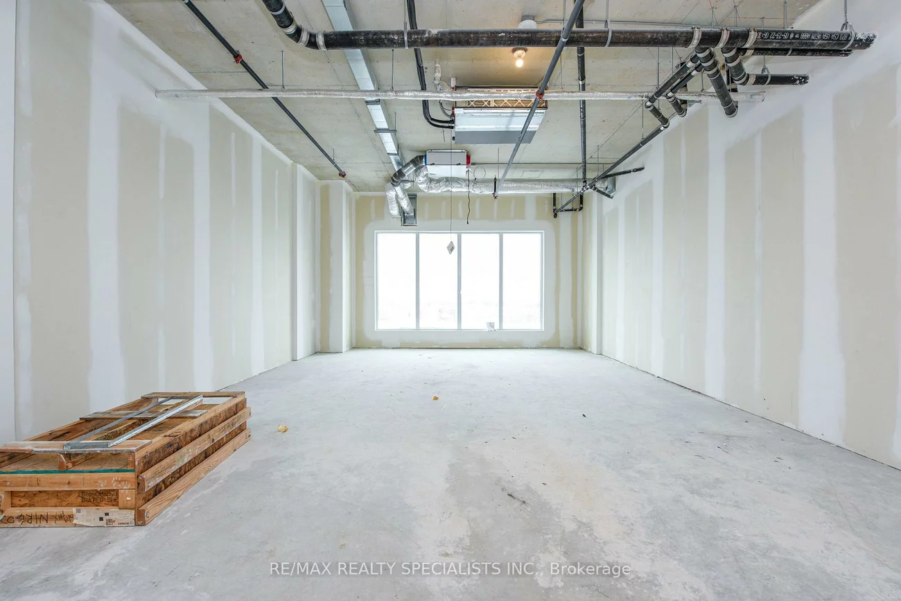 600, Dixon, Willowridge-Martingrove-Richview, Toronto