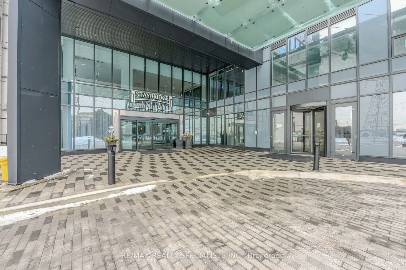 600, Dixon, Willowridge-Martingrove-Richview, Toronto