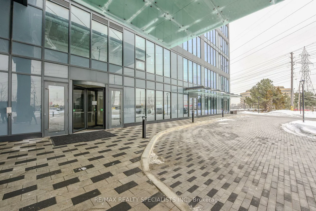 600, Dixon, Willowridge-Martingrove-Richview, Toronto