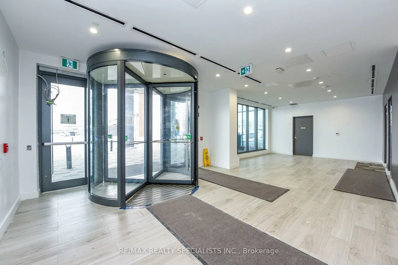 600, Dixon, Willowridge-Martingrove-Richview, Toronto