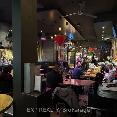 Commercial for sale, 1384, Queen, Roncesvalles, Toronto