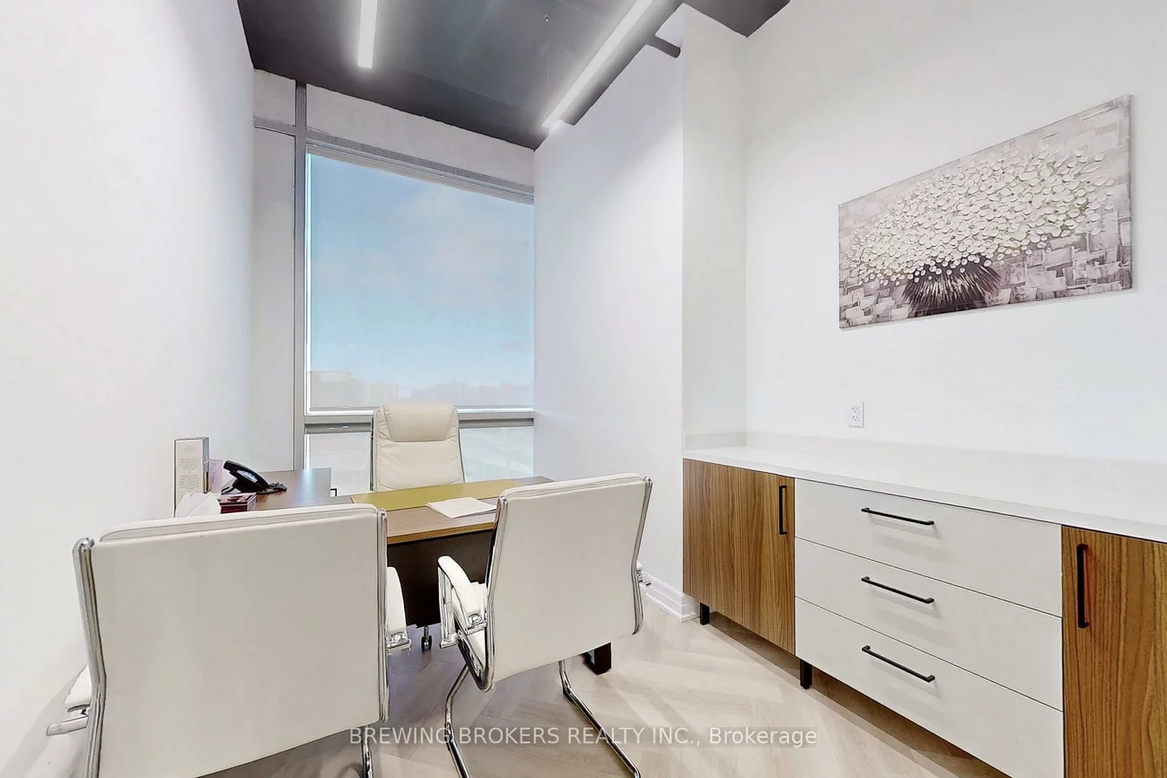 1275, Finch, York University Heights, Toronto