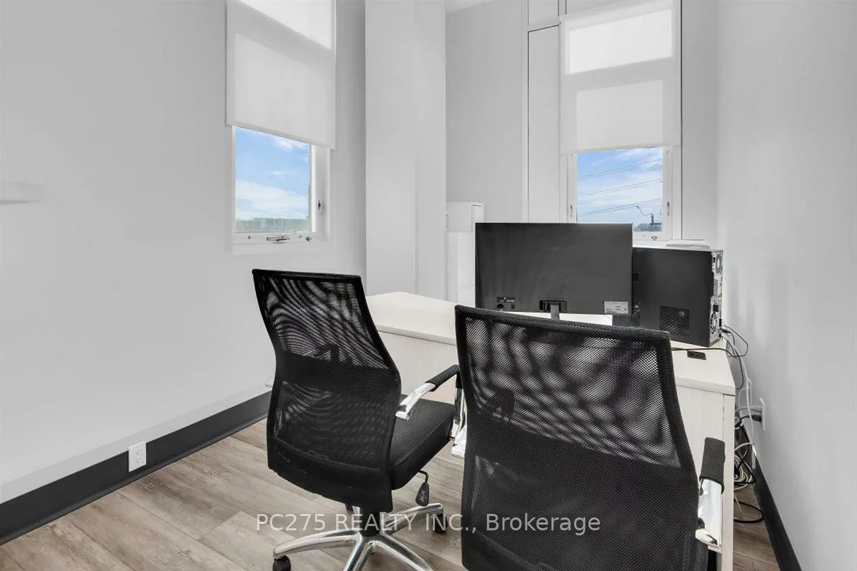 1275, FINCH, York University Heights, Toronto