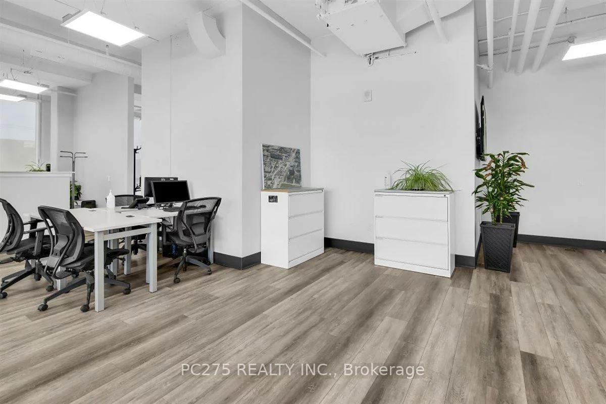 1275, FINCH, York University Heights, Toronto