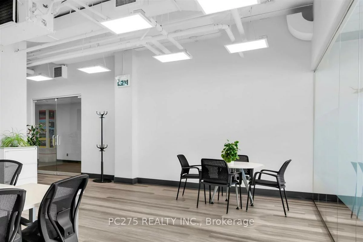 1275, FINCH, York University Heights, Toronto