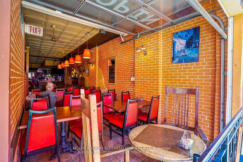 165, Roncesvalles, Roncesvalles, Toronto