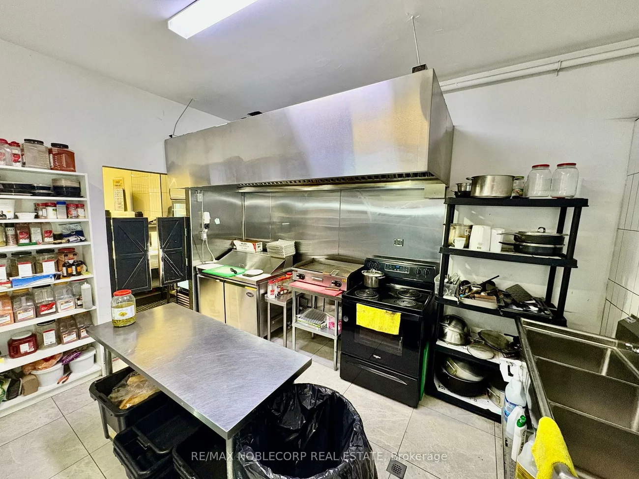 954, Wilson, Downsview-Roding-CFB, Toronto