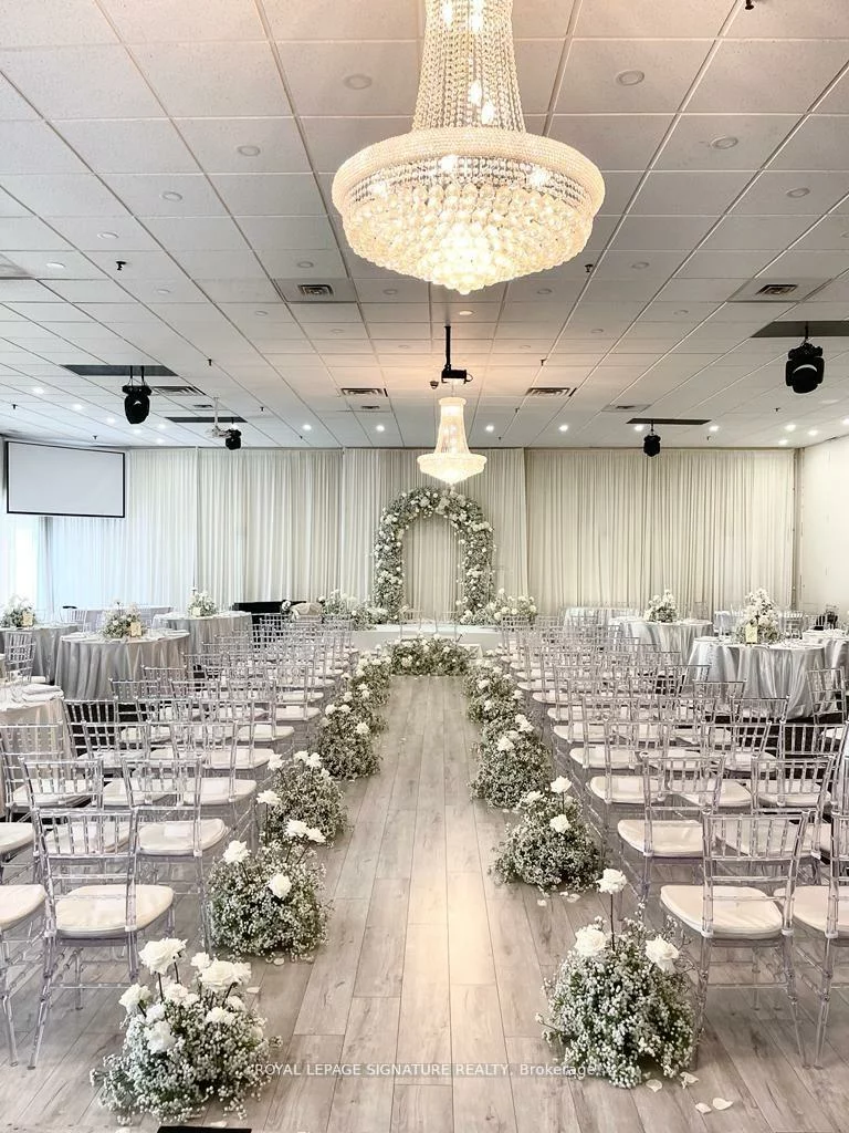 4801, Steeles, Humber Summit, Toronto