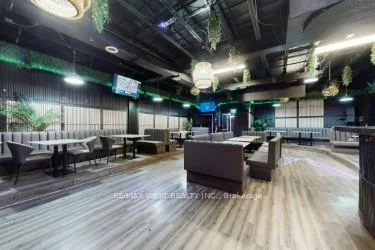 901, Jane, Rockcliffe-Smythe, Toronto