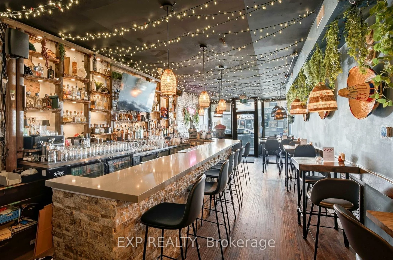 1263, Queen, South Parkdale, Toronto