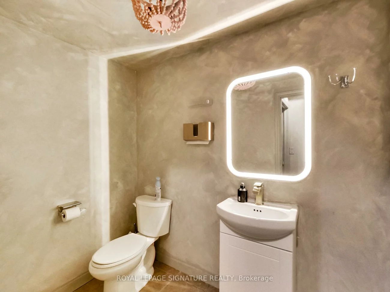 475D, Rogers, Keelesdale-Eglinton West, Toronto