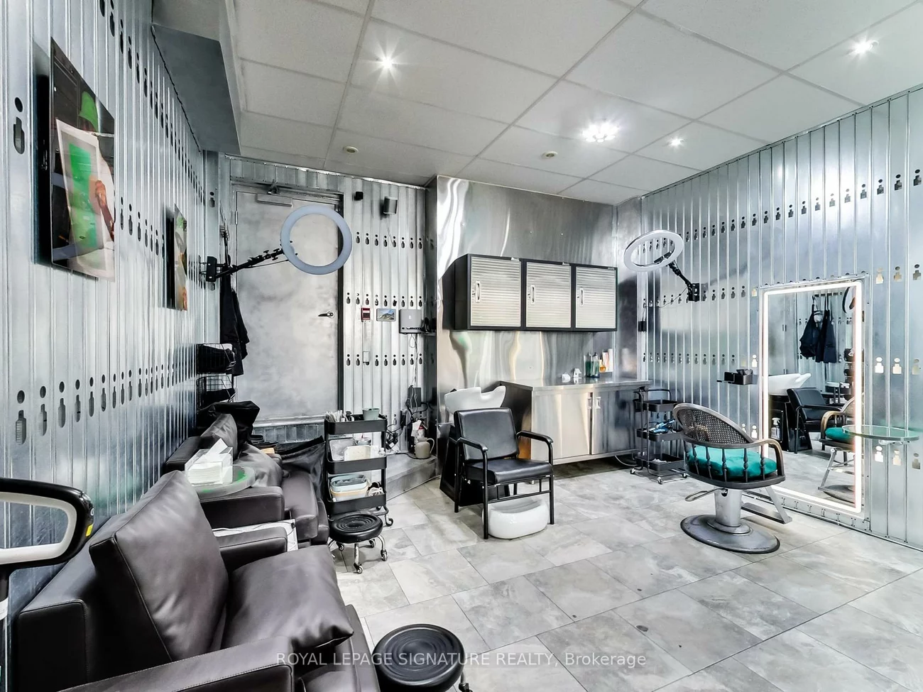 475D, Rogers, Keelesdale-Eglinton West, Toronto