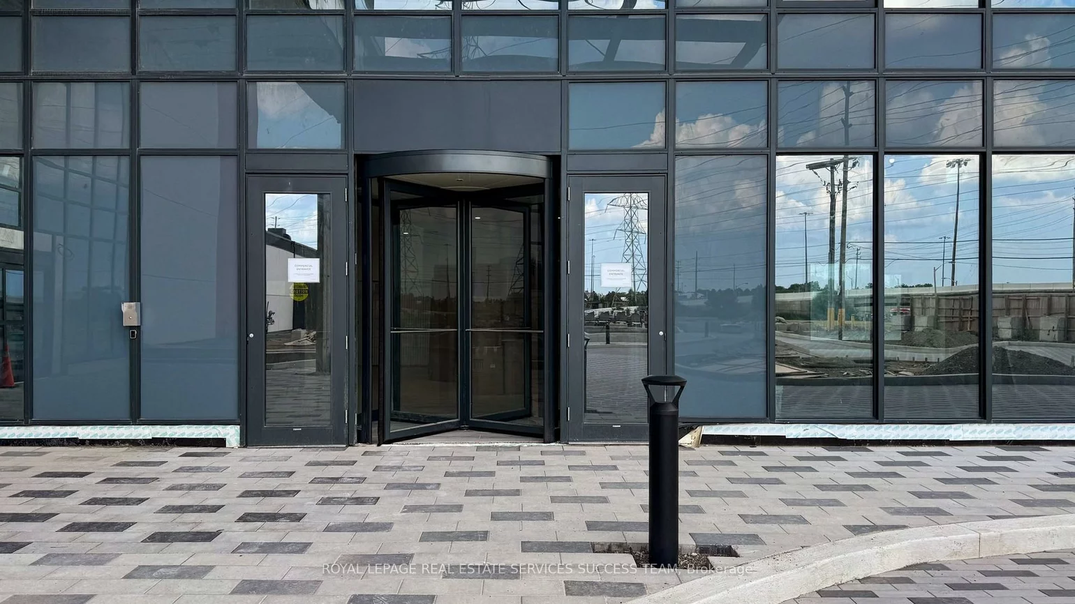 996, Martin Grove, West Humber-Clairville, Toronto