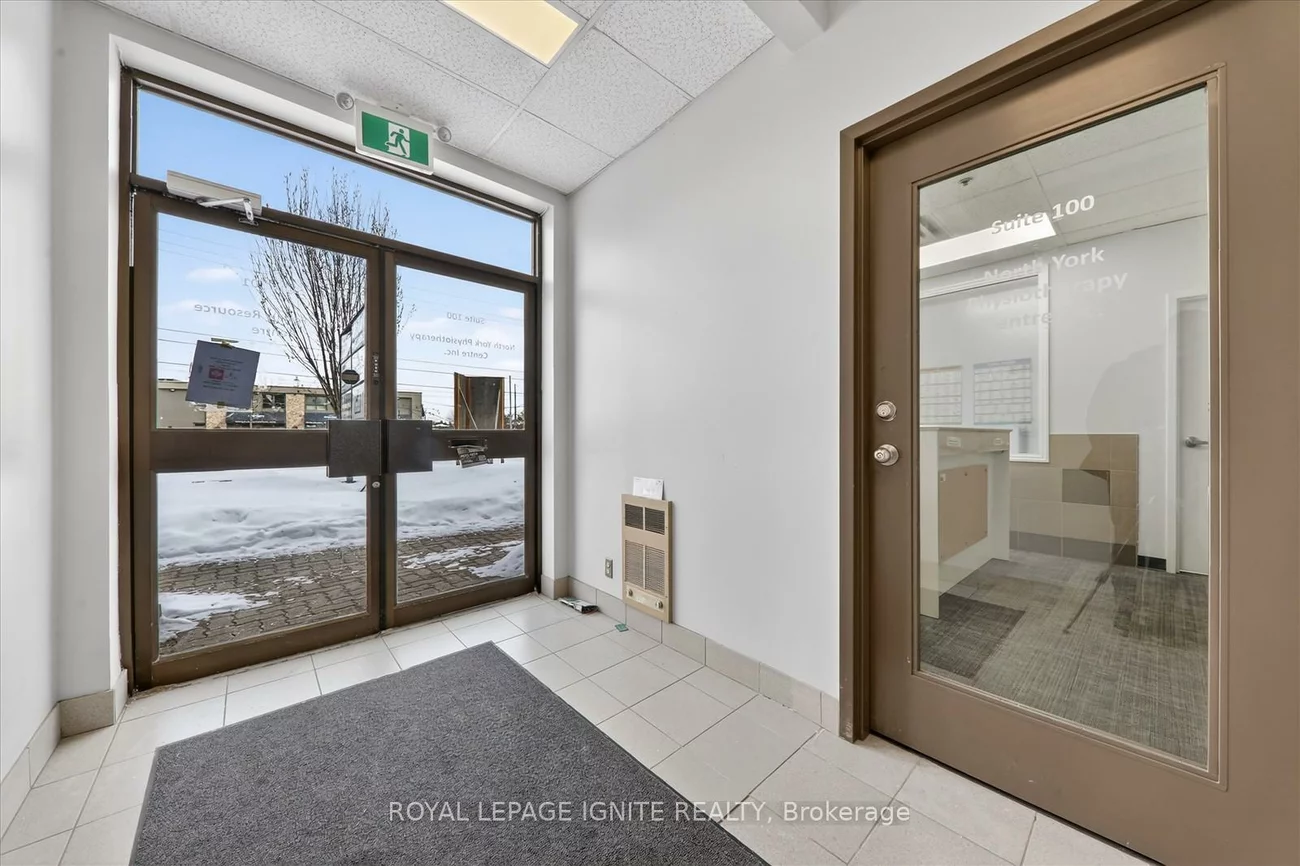 2978, Islington, Humber Summit, Toronto