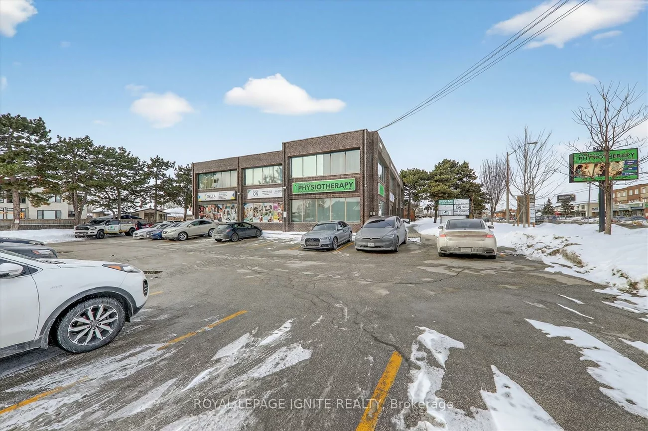 2978, Islington, Humber Summit, Toronto