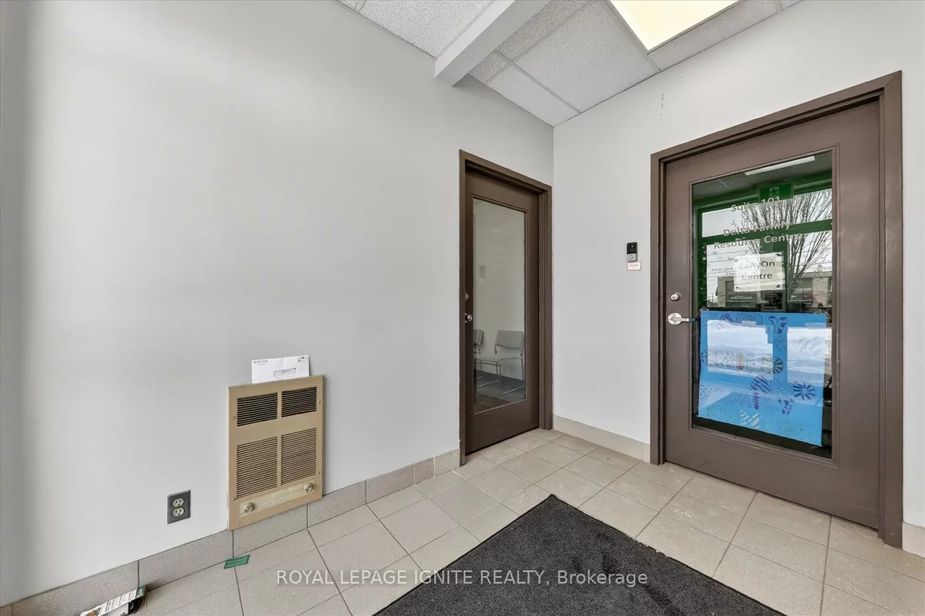 2978, Islington, Humber Summit, Toronto