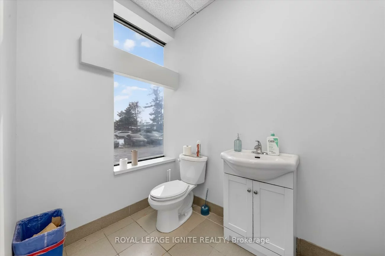 2978, Islington, Humber Summit, Toronto