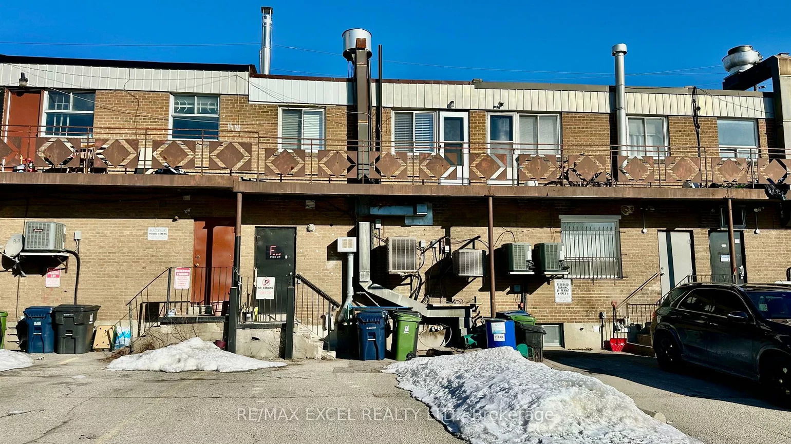 675, The Queensway, Stonegate-Queensway, Toronto