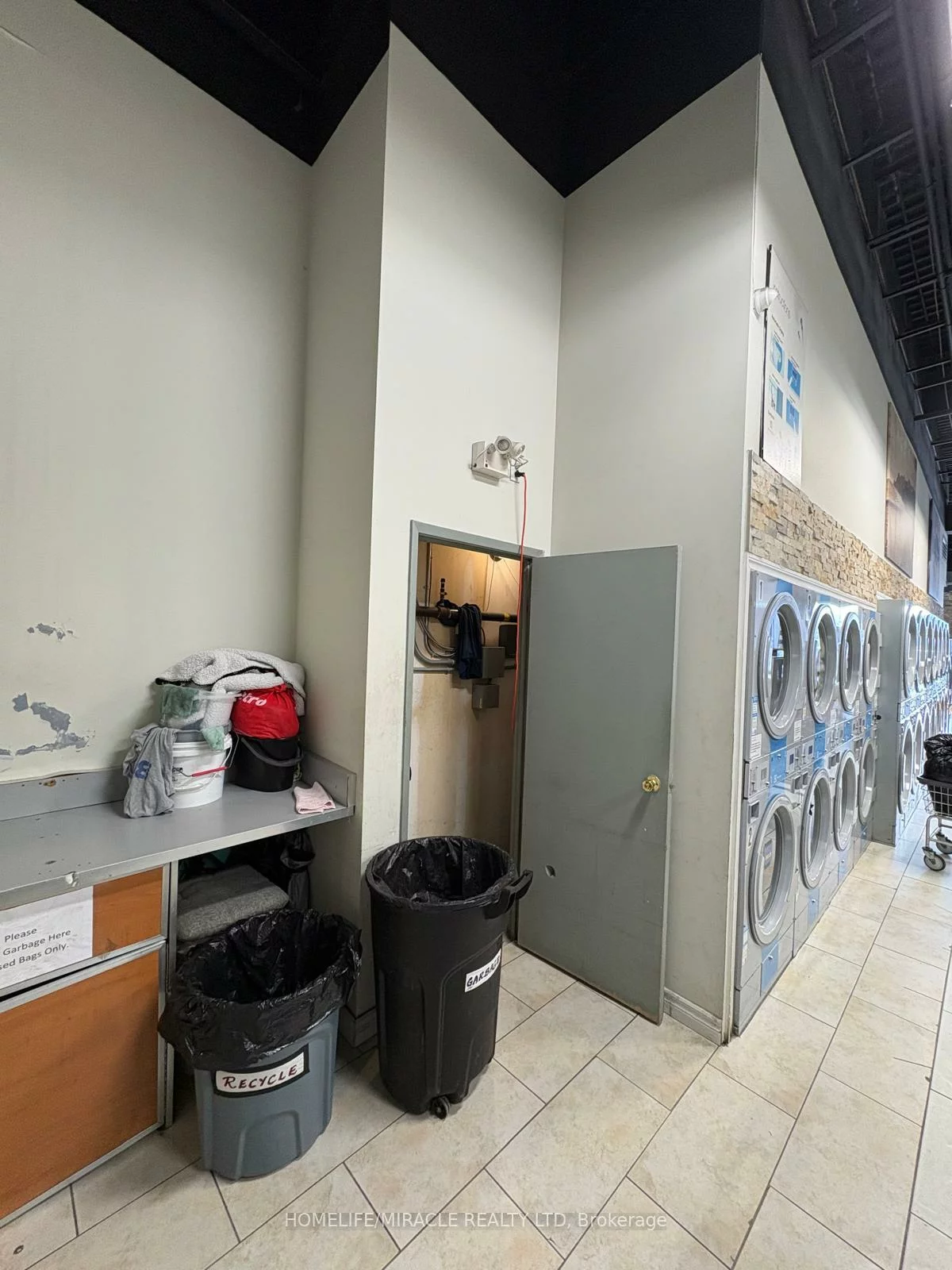 6210, Finch, Mount Olive-Silverstone-Jamestown, Toronto