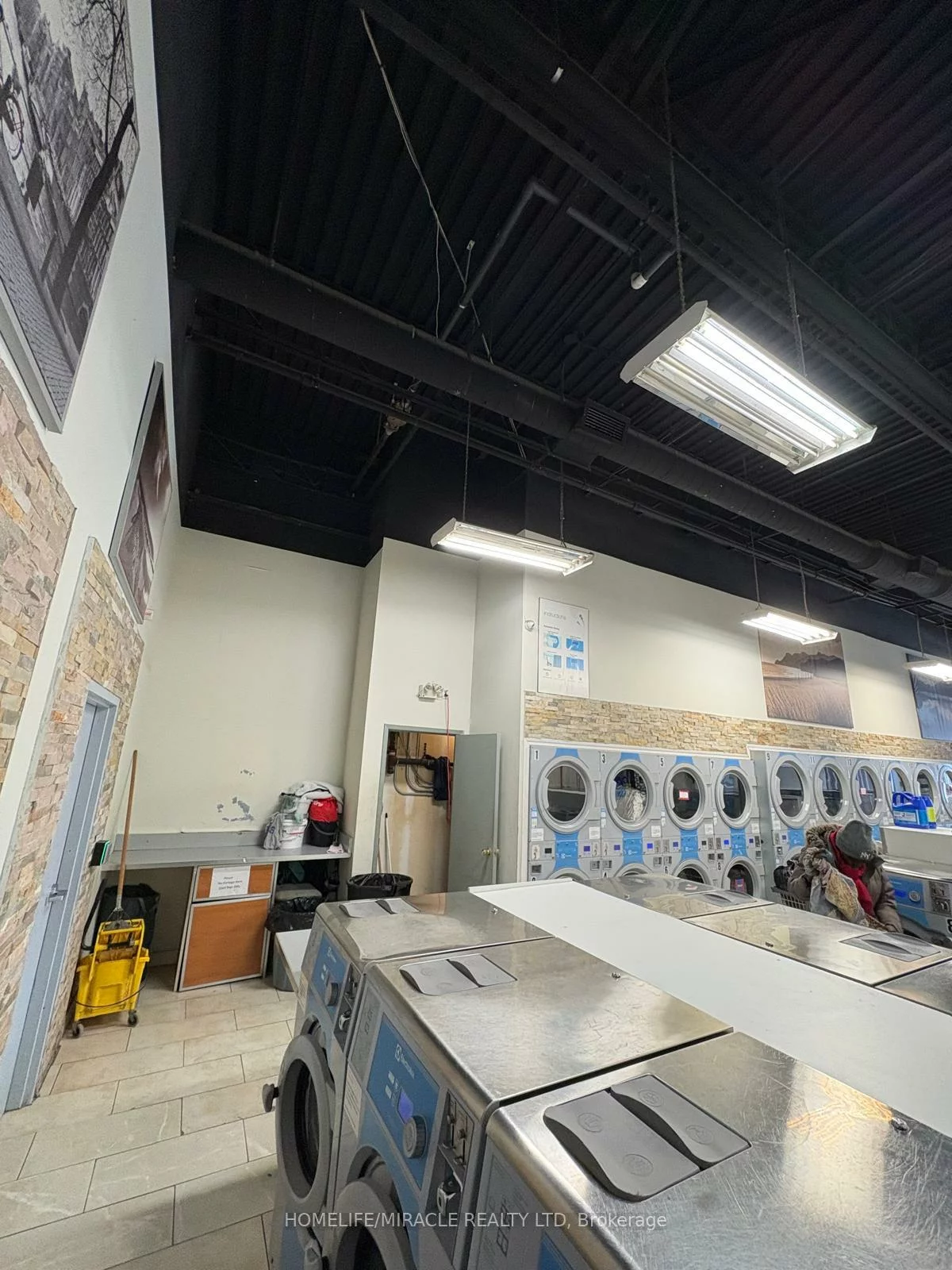 6210, Finch, Mount Olive-Silverstone-Jamestown, Toronto