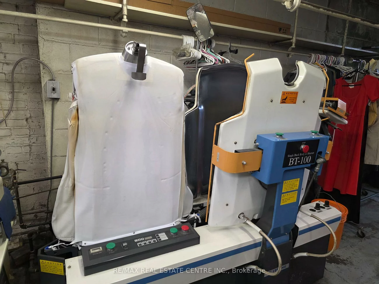 262, Jane, Lambton Baby Point, Toronto