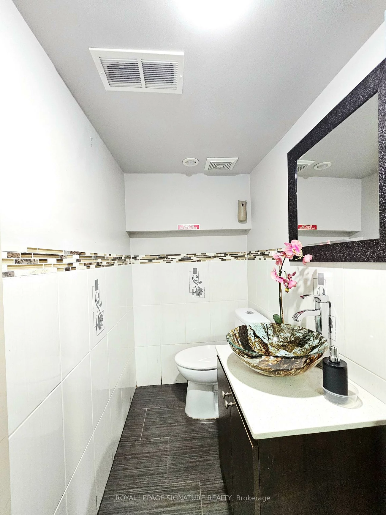 1768, St Clair, Weston-Pellam Park, Toronto