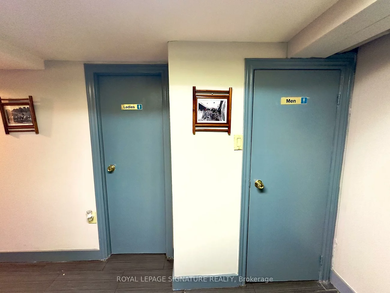 1768, St Clair, Weston-Pellam Park, Toronto