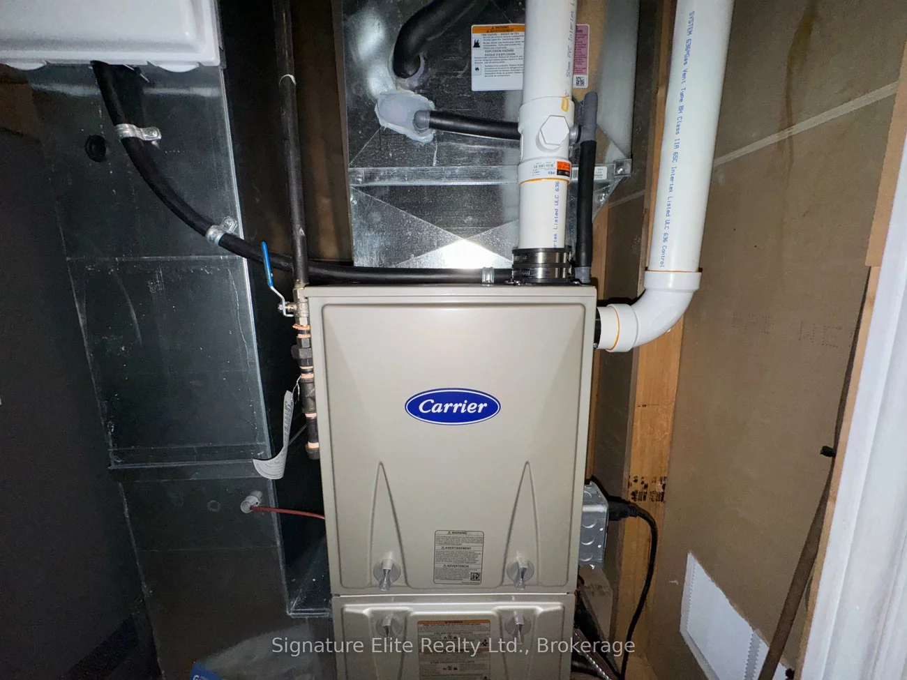 2138, Eglinton, Briar Hill-Belgravia, Toronto