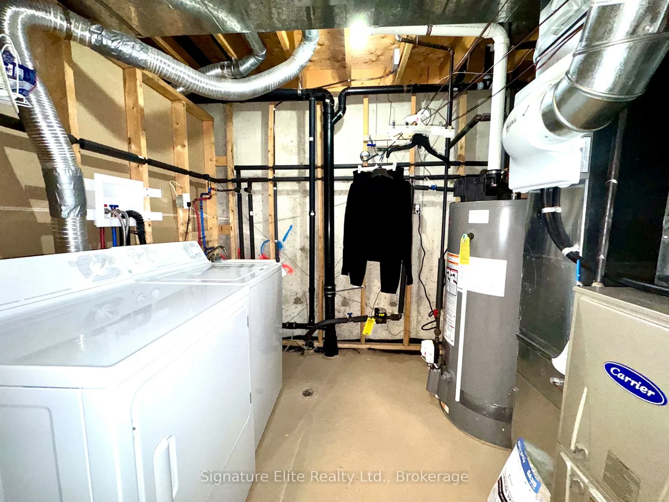 2138, Eglinton, Briar Hill-Belgravia, Toronto