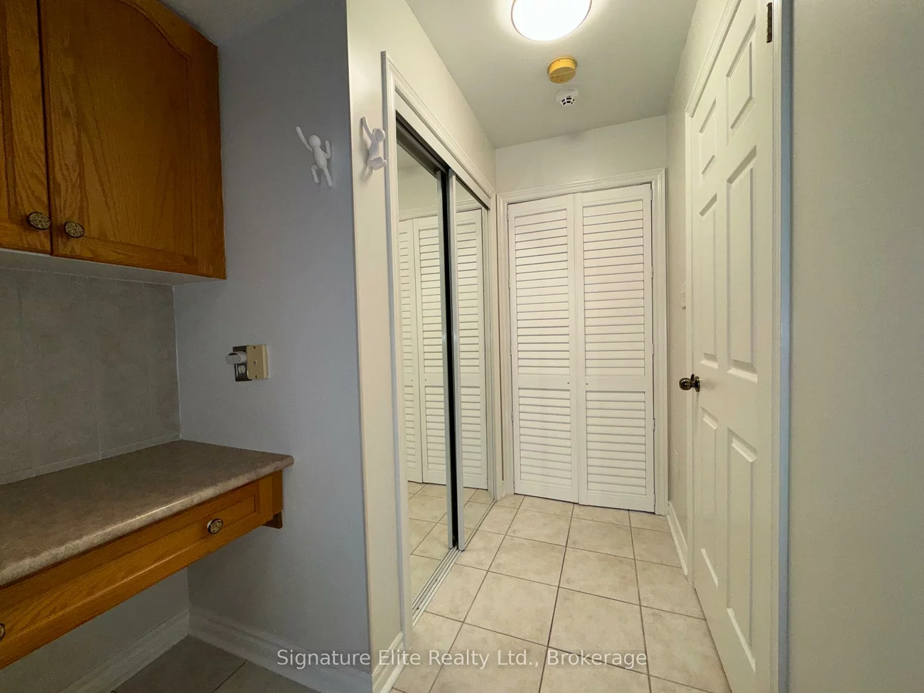 2138, Eglinton, Briar Hill-Belgravia, Toronto