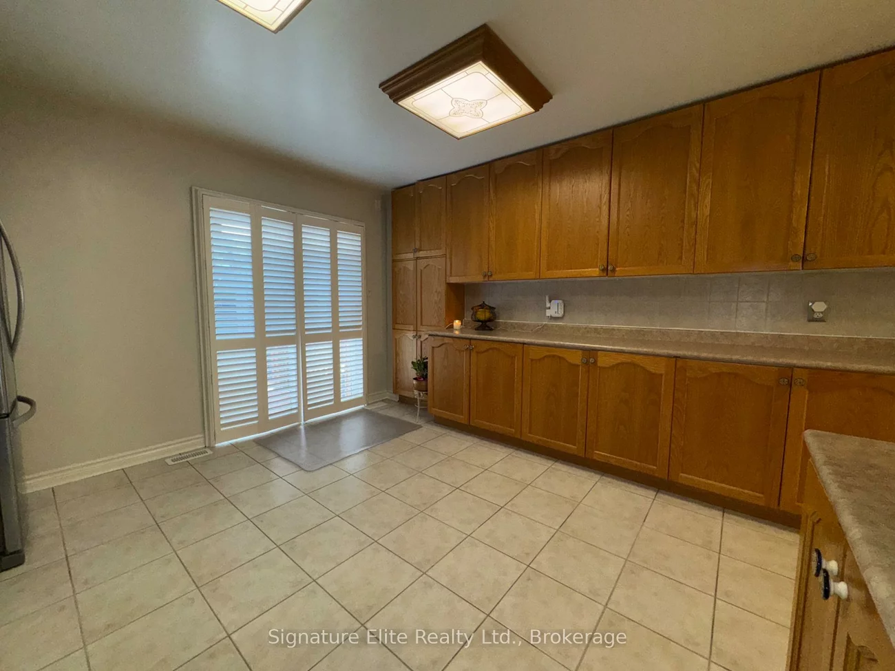 2138, Eglinton, Briar Hill-Belgravia, Toronto