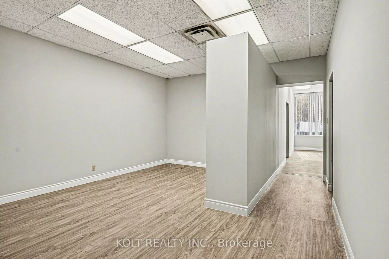 1040, Martin Grove, West Humber-Clairville, Toronto