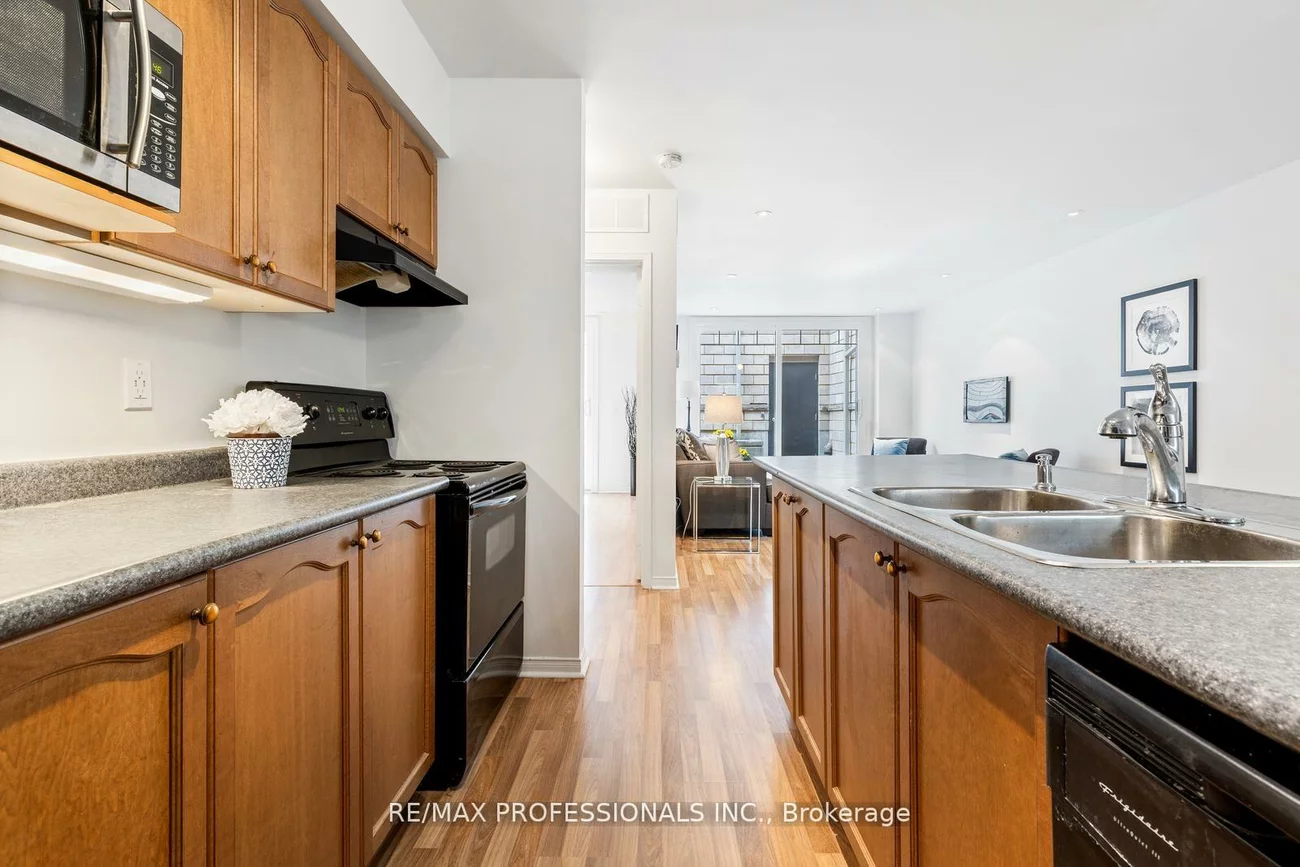 3400, Lake Shore, Long Branch, Toronto