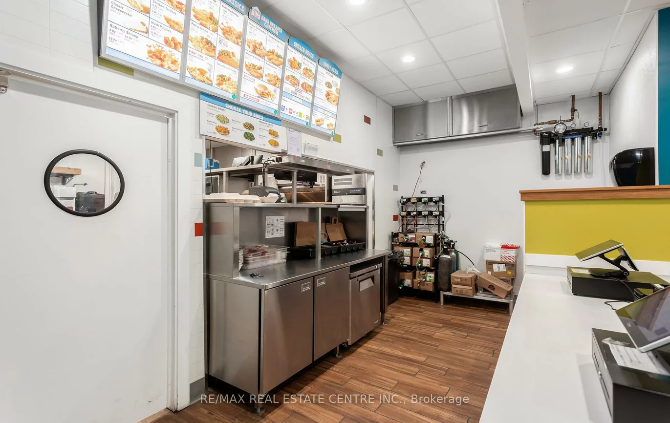 4722, Jane, Black Creek, Toronto