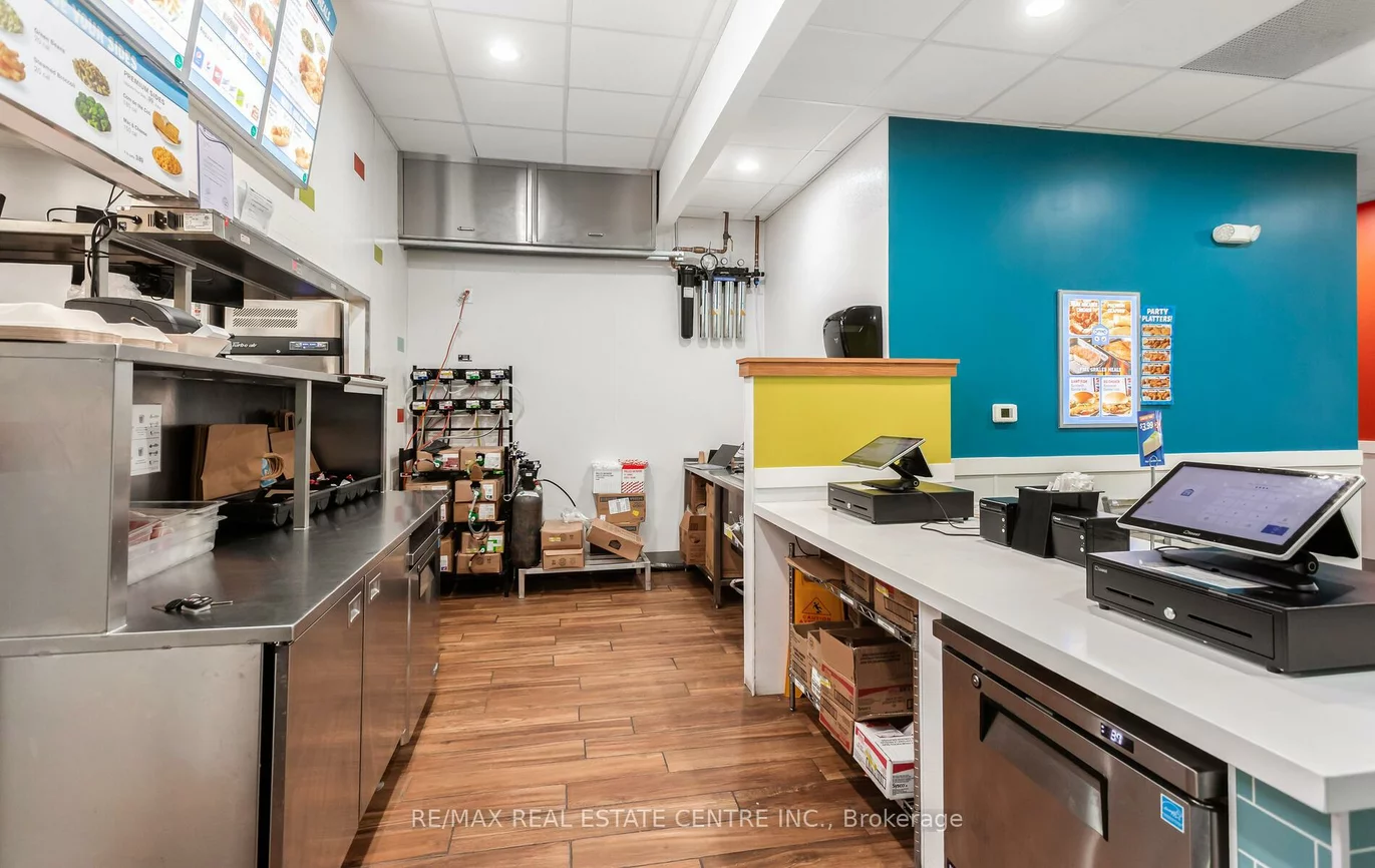 4722, Jane, Black Creek, Toronto