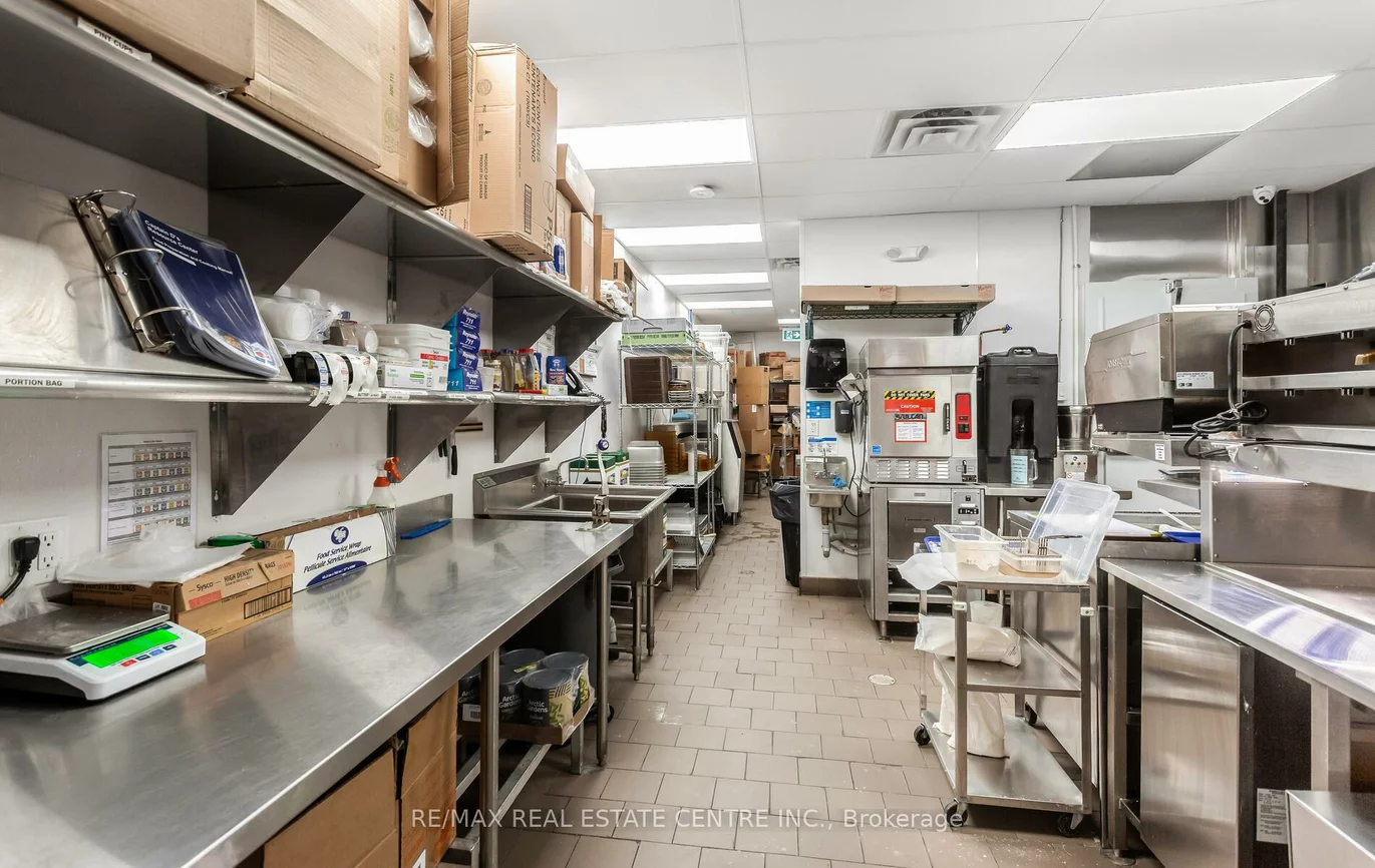 4722, Jane, Black Creek, Toronto